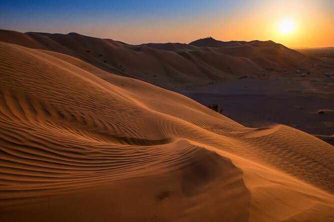 2-Day Overnight Desert Experience - Thumrait qahwah with dates, plus the trading-route story