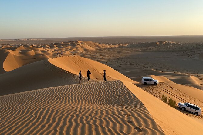 2-Day Overnight Desert Experience - Dinner by the campfire, and breakfast that feels like a real finish line