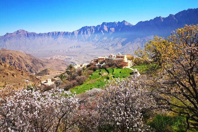 2 Days 1 Nights Private Trip to Wakan - Wakan Village and Rustaq: a smart weekend from Muscat