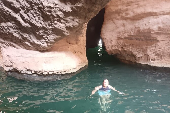 2 Days Private Wadi Shab Tour in Desert Safari - The Quick Detour at Wadi Tiwi