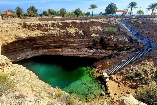 5 Days 4 Nights Shared Tour in Oman - Nizwa Fort, Nizwa Souq, Al Hamra Ruins, Misfat Village, and Jebel Shams First Sunrise