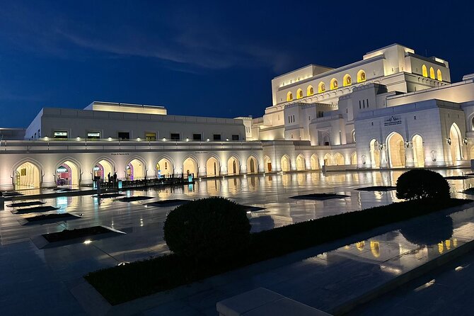 5 Days 6 Nights Private Tour in Oman - Misfat al Abreyeen and Al Hamra: Omani Clay Architecture and Stair-Step Village Feel