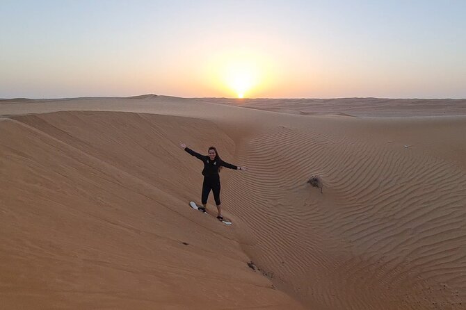 7-8 Hours Private Desert Adventure Trip with Activities - The route vibe: Wadi Fanja and the 4WD roll toward Wahiba Sands