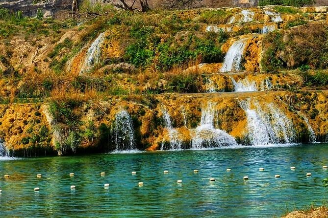 8 Hours of Salalah Best: East & West Private Tour - Taqah Castle and the old fishing village feel