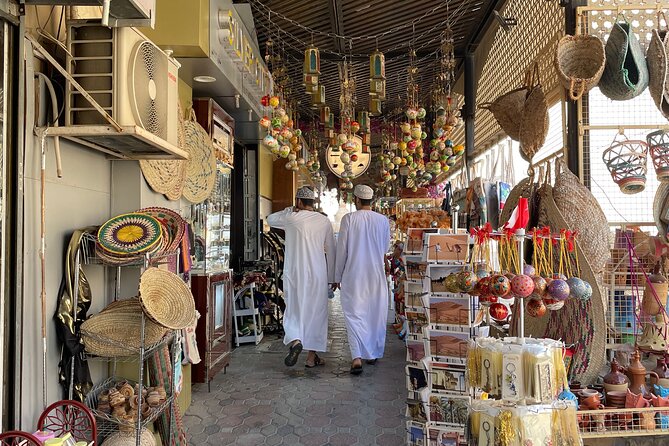 AMOUAGE: Full Day Private Tour to Nizwa and Jebel Akhdar - Nizwa Souq: dates, spices, ceramics, and a bit of everyday Oman
