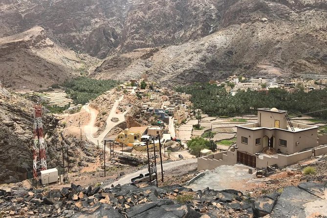 Day Trip to Wadi Bani Awf, Balad Sayt, Nakhal Fort & Hot Spring - Price and value: what $220 buys you in Oman