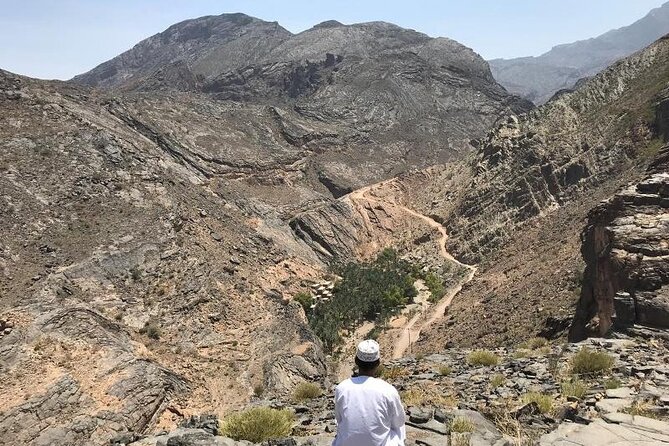 Day Trip to Wadi Bani Awf, Balad Sayt, Nakhal Fort & Hot Spring - When the guide makes the difference: Jaafar’s kind of day