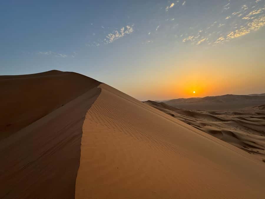 Desert Safari, Sunset & Sand Bashing (Rub Al Khali Desert) - Thumrait break: a pause in the Bedouin setting
