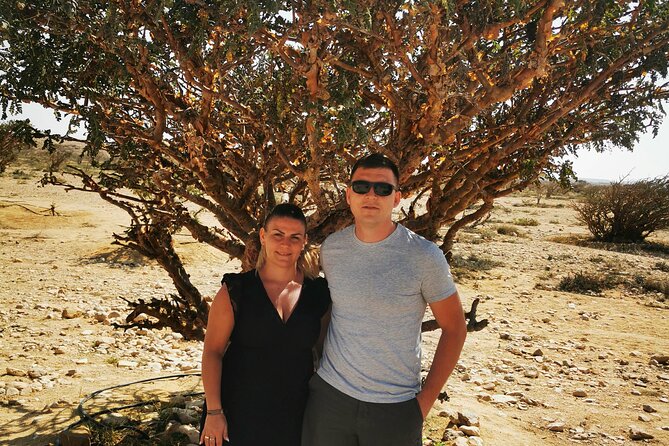 Desert Sunset Tour VisitSalalah - Rub Al Khali at sunset: Empty Quarter views and the night-sky payoff