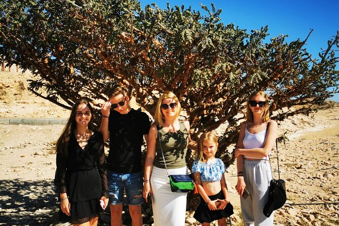 Desert Sunset Tour VisitSalalah - Who should book this desert sunset day