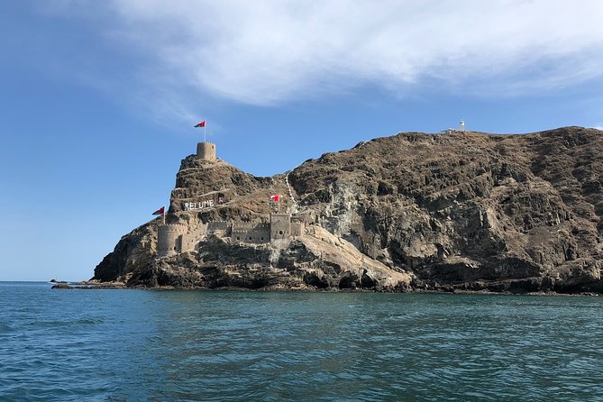 Discover Muscat: Group City Tour - Muttrah Souq: Where Muscat Feels Everyday