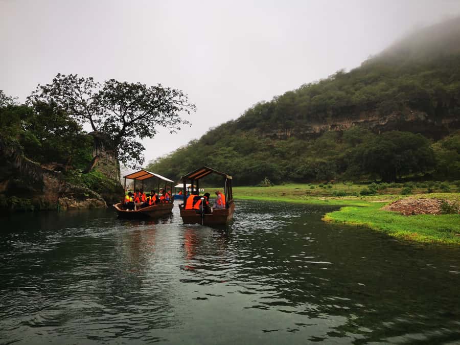 East Salalah Tour by VisitSalalah - Wadi Darbat, waterfalls, caves, camels, and a picnic vibe