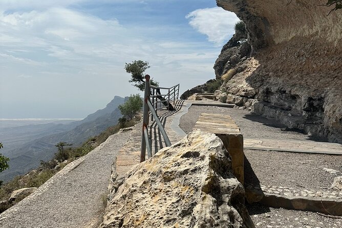East Salalah tour Full day (private tour) - Teeq Cave and the Tawi Ateer sinkhole, also known as the Bird Well