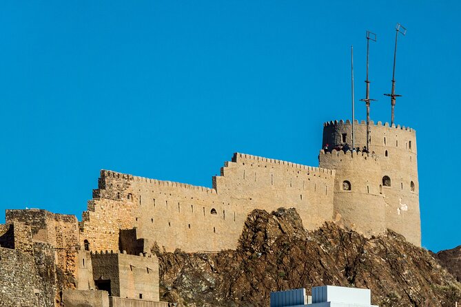 Enjoy a traditional Omani local style tour around Muscat - A private, pickup-based Muscat loop with Omani music in the car