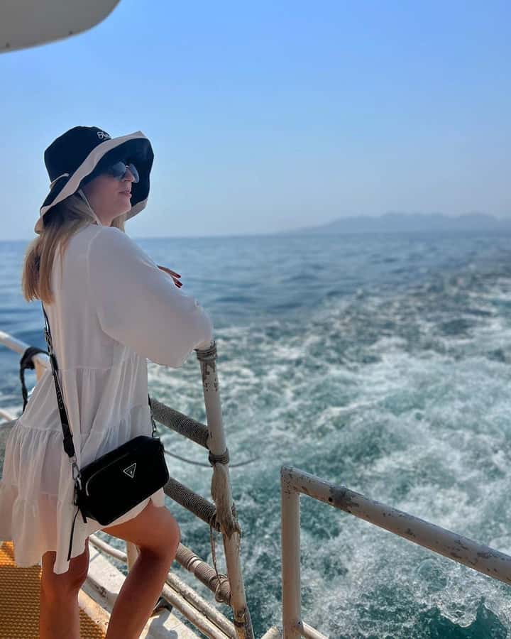 From Dubai to Norway of Arabia|Telegraph Island| Dhow Cruise - Dolphin Watching: Multiple Chances, Not One Coin Flip