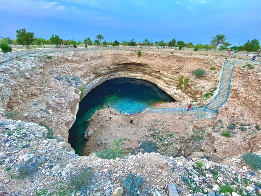 From Muscat: 6-Day Tour of City, Wadis, Desert & Mountains - Full-day driving and sight time: why this tour feels busy