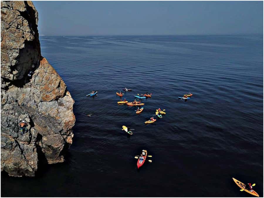 From Muscat: Al Qurum Beach Sunset Kayaking Experience - What actually happens during the 2 hours, from beach to horizon