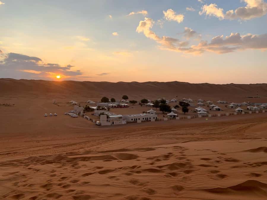 From Muscat: Desert and Wadi Bani Khalid Oasis Full-Day Tour - Timing, small-group comfort, and what to expect from the guide