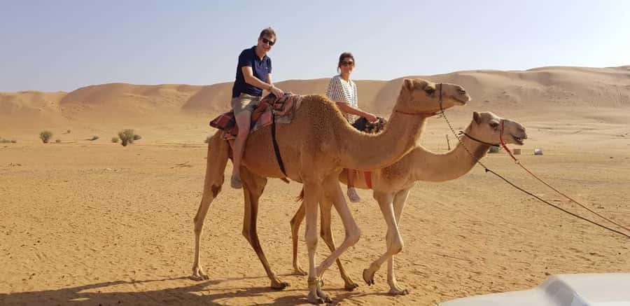From Muscat: Desert Overnight and Wadi Bani Khalid - Sunrise and breakfast, a calmer ending than day trips