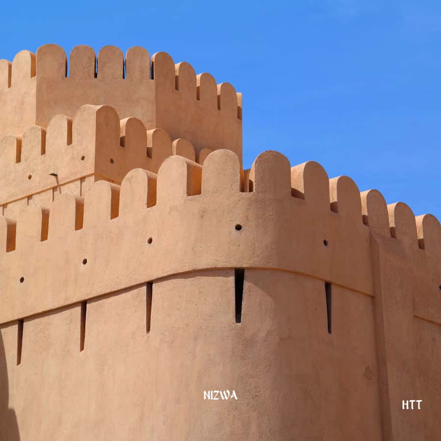 From Muscat: Nizwa, Bahla, and Jabrin Tour with Forts - Round Tower Fort in Nizwa, why this symbol matters