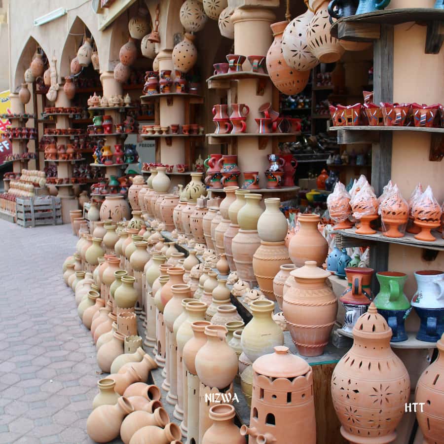 From Muscat: Nizwa, Bahla, and Jabrin Tour with Forts - Nizwa Souq, shopping with a purpose (and a plan)