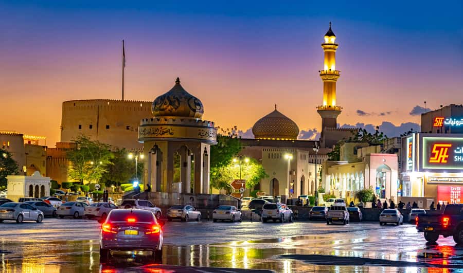From Muscat: Nizwa Guided Tour with Optional Overnight Stay - What to Wear and Bring for Nizwa After Dark