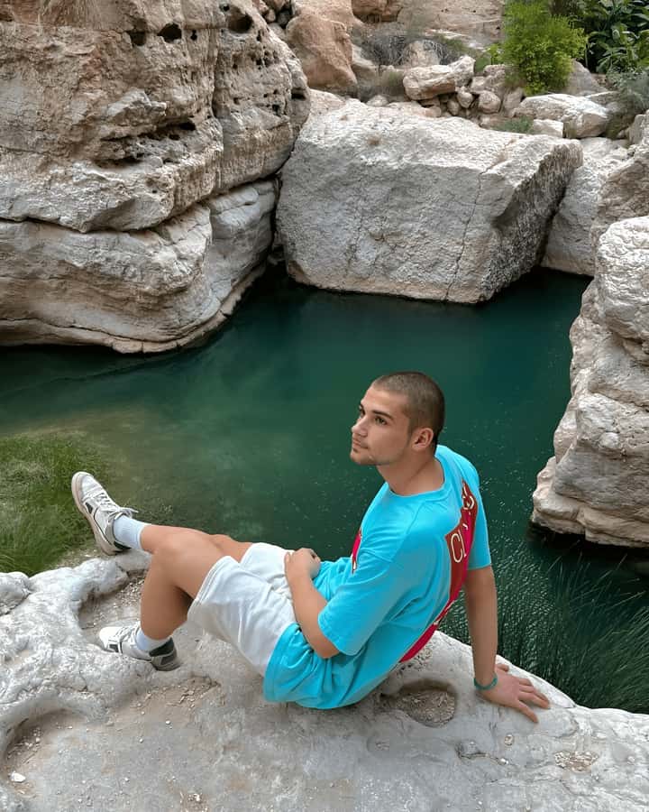 From Muscat: Wadi Shab & Bimmah Sinkhole Full-Day Tour - Who This Tour Is Best For (and Who Should Skip It)