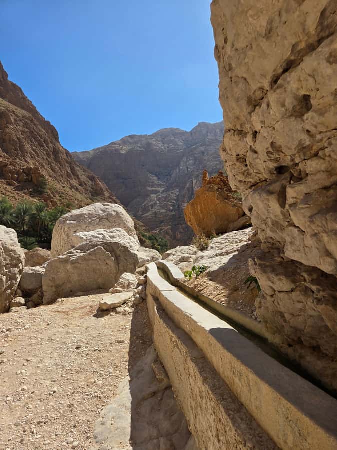 From Muscat: Wadi Shab Expedition - Guide-led comfort and the small-group feel