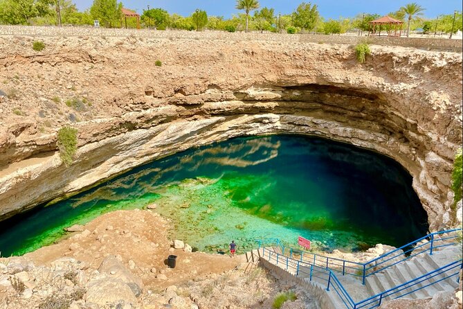 Full Day Group Tour to Wadi Shab Bimmah Sinkhole and Fins Beach - The Keyhole Cave Swim, the Moment You Remember