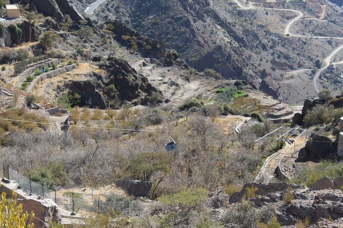 Full-Day Guided Tour to Jebel Akhdar - Why Jebel Akhdar’s village walks feel different from a standard sightseeing loop