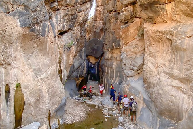 Full Day Private Tour to the Snake Canyon - Weather rules and booking smart in Oman