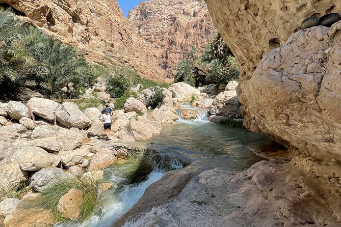 Full Day Private Tour to Wadi Shab and Bimmah Sinkhole - Lunch, snacks, and the comfort you’ll notice after the hike