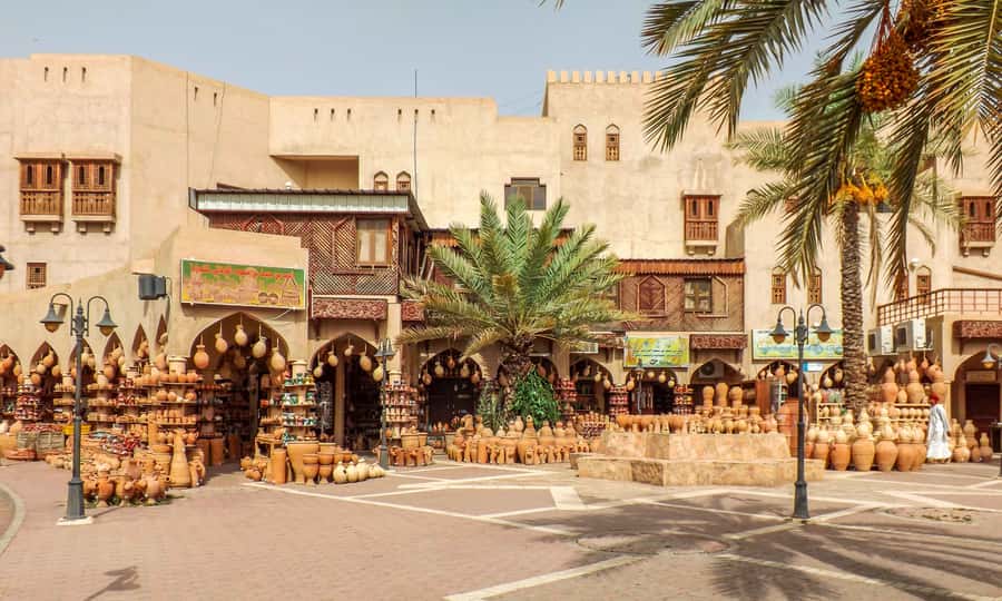 Full-Day Tour in Oman: Enchanting Forts of Nizwa and Jabreen - The real draw: three fort styles, one Oman road trip