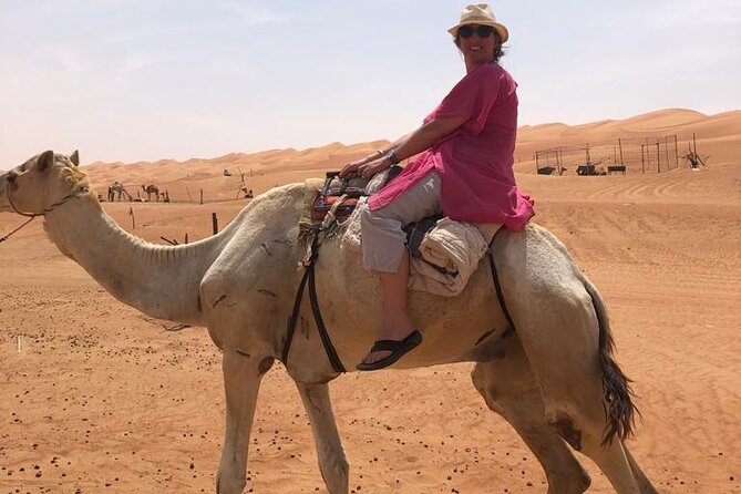Full-Day Wahiba Desert and Wadi Bani Khalid Group Tour - Small group size: how max 11 people changes your day