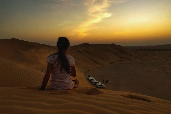 Golden Dunes Getaway: Overnight Safari in Salalah’s Empty Quarter - Sunrise and breakfast: the calm payoff after a big day