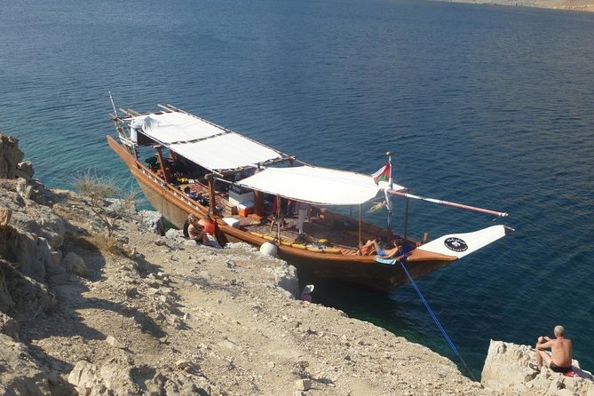 Half Day Dolphin Watching Musandam Dhow Cruise - Tips to improve your chances (and make the day easier)