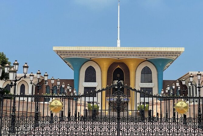 Half-Day Private Guided Muscat City Sightseeing Tour - Muscat in Four Hours, With Pickup and a Friendly Guide