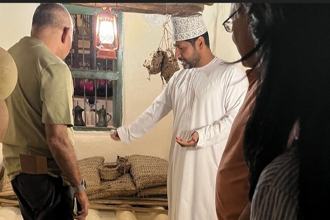 Half day Private Guided Tour in Muscat with Pickup - Stop 3: Mutrah Souq Fish Market to Waterfront Shopping