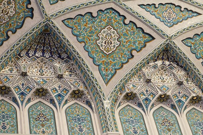 Half-Day Private Muscat City Tour 4 Hours - Mutrah Souq: narrow lanes, spices, textiles, and real buying culture