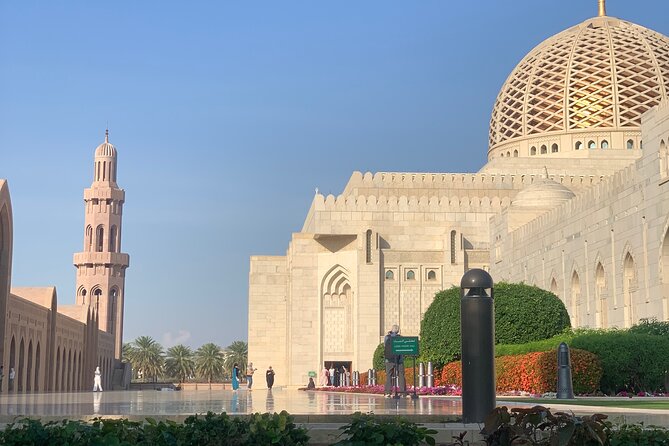Half-Day Private Tour in Muscat City Oman - Al Alam Palace and Portuguese forts: quick viewpoints, big photo payoff