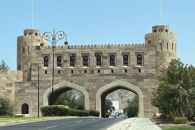 Half-Day Private Tour in Muscat City Oman - Getting the best guide experience, and avoiding the common disappointments