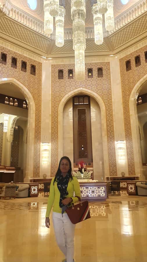 Highlights of Muscat city tour in private car with guide - How the day flows: pickup, route breaks, and your practical timing