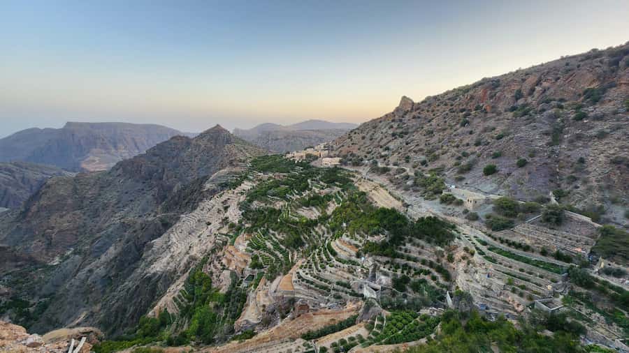 Historical City of Nizwa - Nizwa from Muscat: the smooth drive and the first big stop