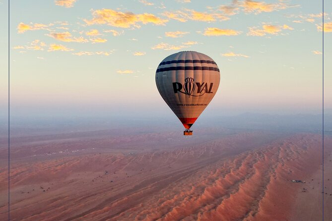 Hot Air Balloon Tour at Wahiba Sands - Small-group structure: exclusive service vs the total group cap