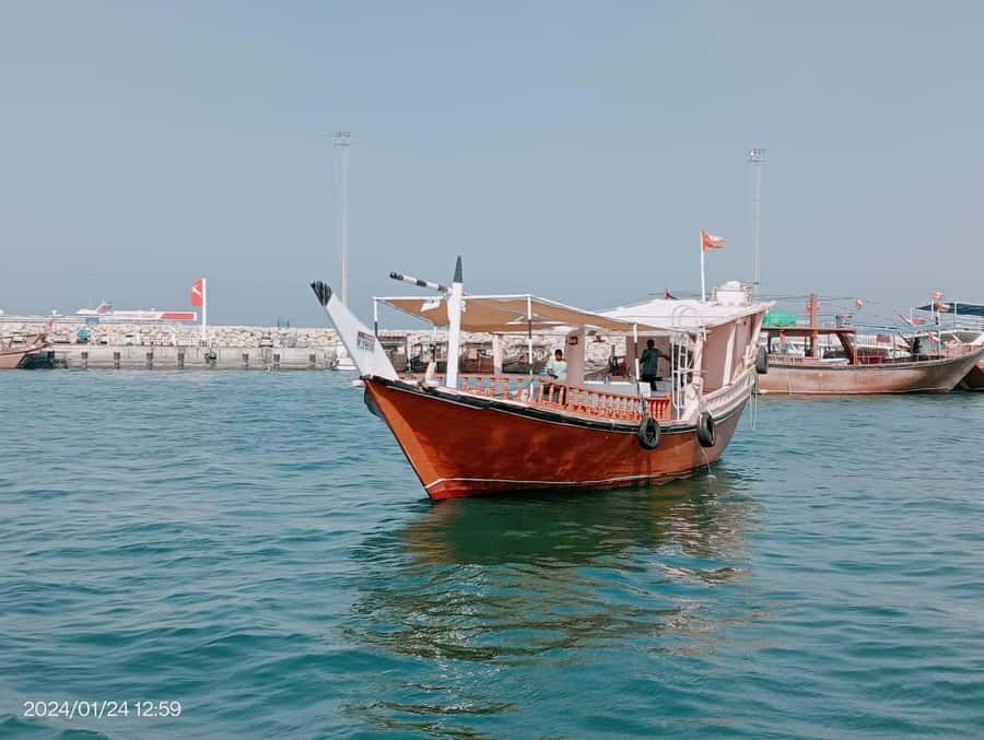 Khasab: Dhow Cruise with Lunch, Dolphin Watching& Snorkeling - Key Things That Make This Dhow Cruise Worth Your Time