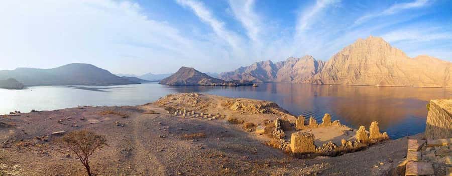 Khasab Musandam |Telegraph Island |Dhow Cruise | Dolphins - Who Should Book This Cruise, and Who Might Want Another Option