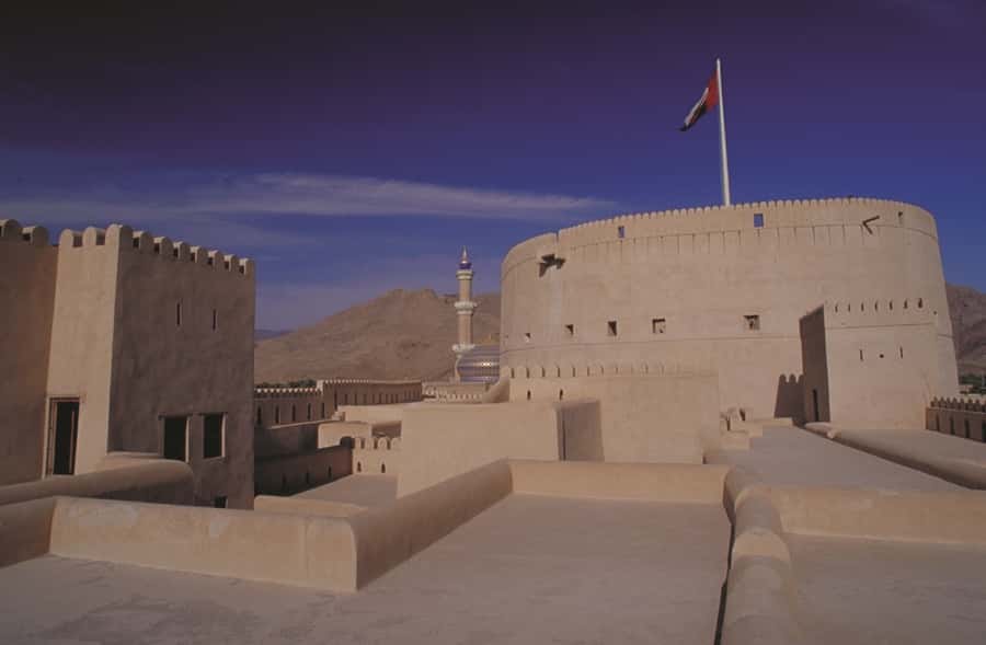 Majestic Canyon & Nizwa Cultural Journey from Muscat - Muscat to Nizwa Fort: Starting With Oman’s Old-Capital Energy