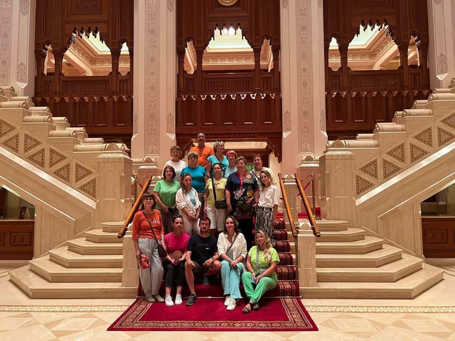 Muscat: City Highlights Tour with Optional Transfers - Muttrah Souq and Mutrah Fort: Where Everyday Oman Shows Up