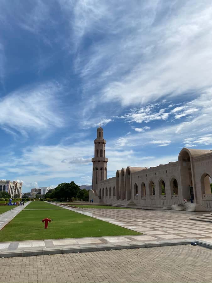 Muscat: City Highlights Tour with Optional Transfers - Bait Al Zubair Museum Hour: Why the Tour Adds Context