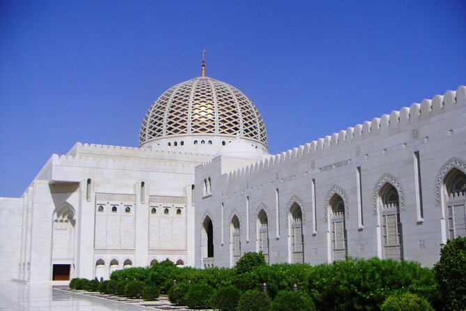Muscat City Sightseeing Tour - A Fascinating Capital - Muttrah: Corniche Views, Fish Market Energy, and Souk Time